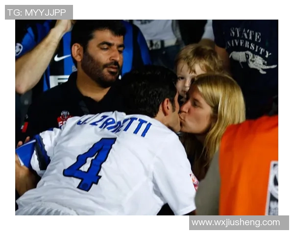 老年人心目中最受欢迎的足球明星及其感人故事分享 老年人心目中最受欢迎的足球明星及其感人故事分享